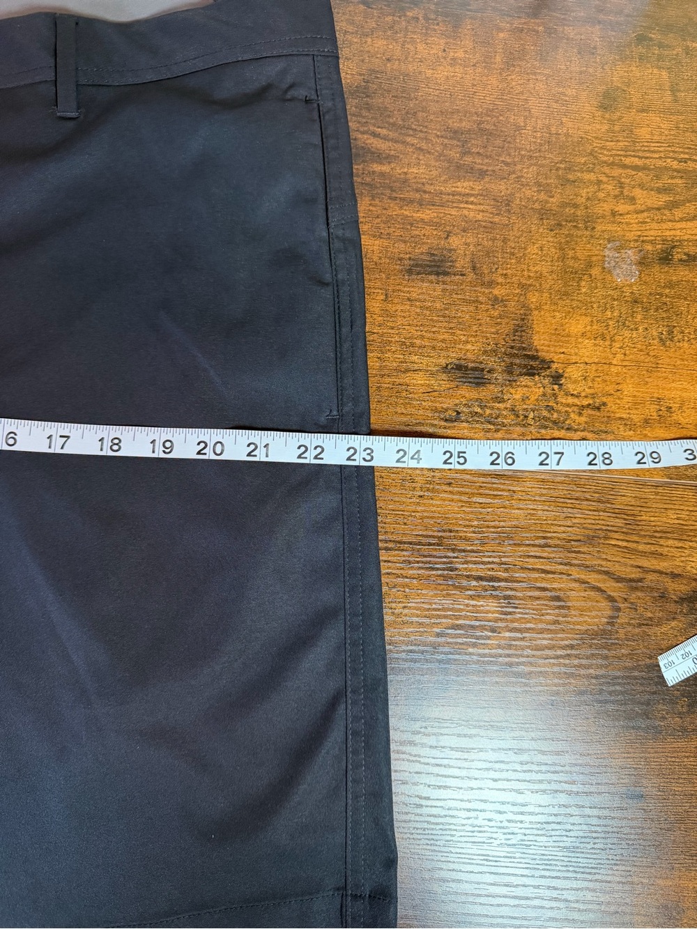 Roundtree & Yorke Performance Straight Fit Flat Front Shorts size 42 -9” Inseam - Picture 6 of 13